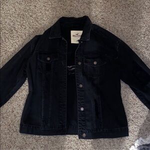 NWOT HOLLISTER DISTRESSED BLACK DENIM JACKET